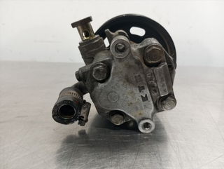 BOMBA DIRECCION AUY 98VW3A674AA