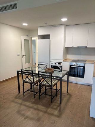 Piso en alquiler en Santa Cristina - San Rafael en Málaga