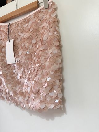 Falda Zara lentejuelas rosa zara viral