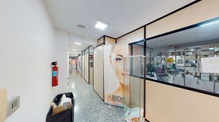 Oficina en venta en Mercado en Alicante
