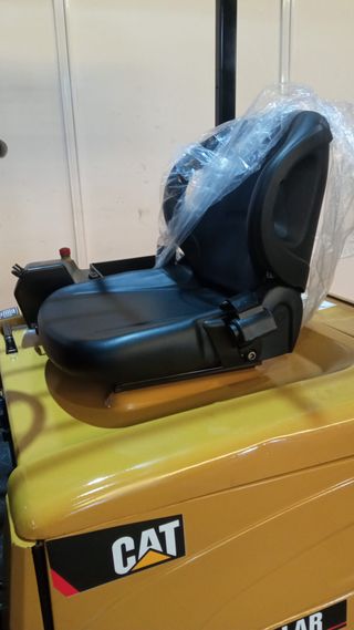 Carretilla Elevadora Eléctrica CAT. EP16KT