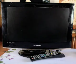 Televisor Samsung HD 24 Negro