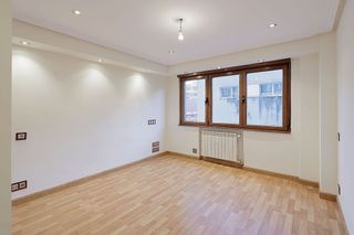 Piso en alquiler en Centro en Gijón