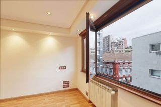 Piso en alquiler en Centro en Gijón