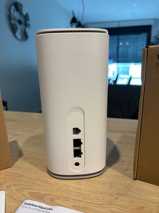Vodafone GigaCube 5G Router WiFi 6 NUEVO