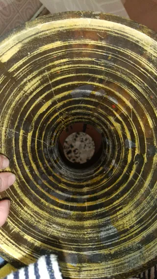 Jarrón de cerámica multicolor