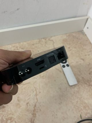 Apple TV A1427 con mando