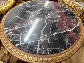 Tavolo rotondo marmo nero e oro