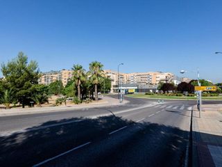 Local comercial en alquiler en El Bercial en Getafe