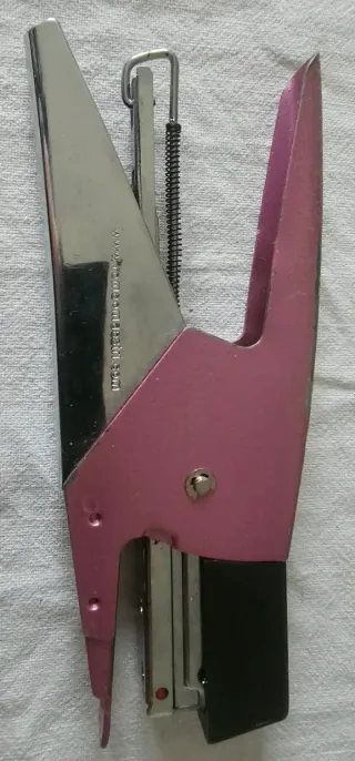 Graffatrice rosa metallo