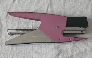 Graffatrice rosa metallo