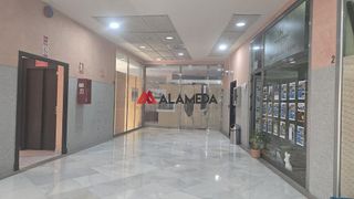 Local comercial en alquiler en Núcleo Urbano en Chiclana de la Frontera