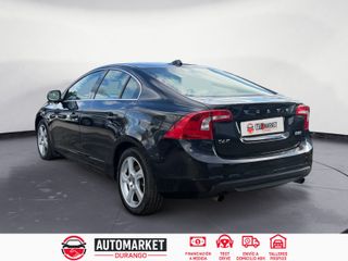 Volvo S60 T4 F R-DESIGN