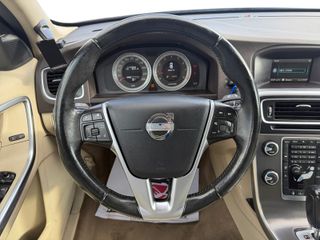 Volvo S60 T4 F R-DESIGN