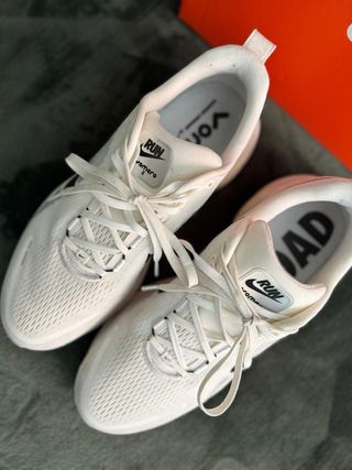 Nike Vomero 18 ORIGINALES