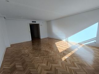 Piso en alquiler en Arroyo de la Vega en Alcobendas