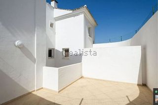 Piso en venta en Los Naranjos - Las Brisas en Marbella