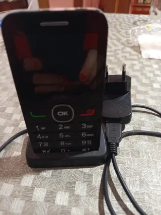 Teléfono Alcatel Negro