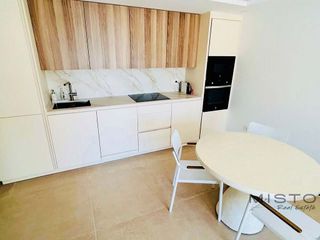 Piso en alquiler en Nueva Andalucía centro en Marbella