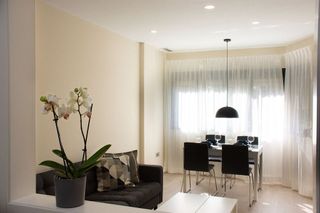 Piso en alquiler en Parque Alcosa - Jardines del Edén en Sevilla