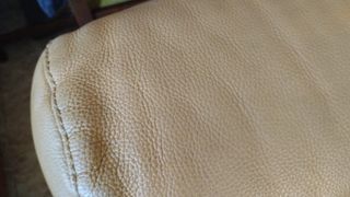 Sofá de piel 1 plaza color mostaza