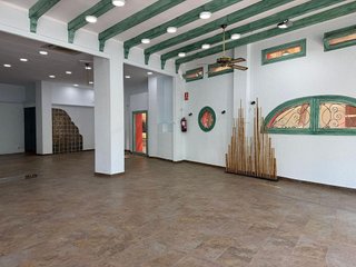 Local comercial en alquiler en Centre en Roses