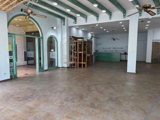 Local comercial en alquiler en Centre en Roses