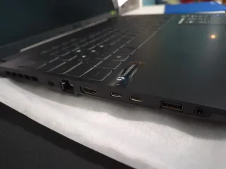 Portátil Gaming ASUS F16