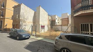Terreno en venta en Plaza de Toros - Santa Rita en Almería