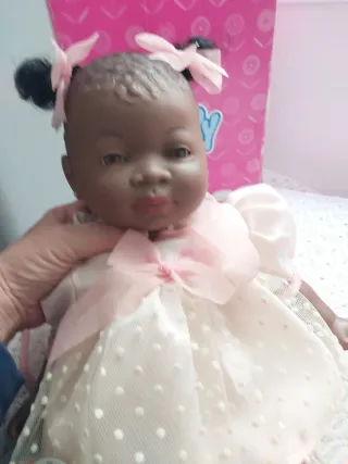Muñeca Reborn Negrita Vestido Rosa