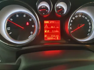 Opel Zafira Tourer 2016