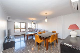 Piso en alquiler en Ensanche - Diputación en Alicante