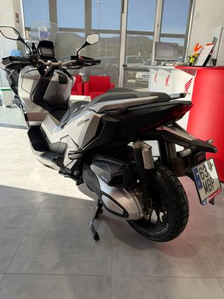 Honda ADV 350