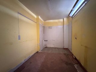 Local comercial en alquiler en Ave María en Palencia