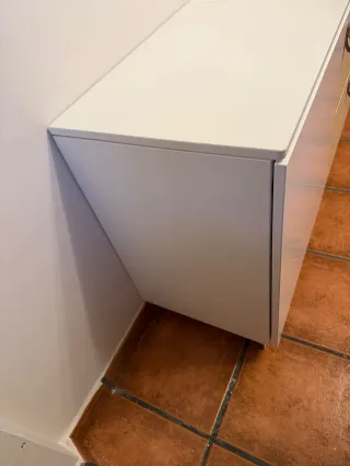 Mueble bajo 2 puertas y 2 cajones