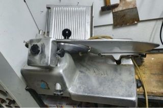 CORTA FIAMBRES PROFESIONAL CHARCUTERIA LONCHEADORA