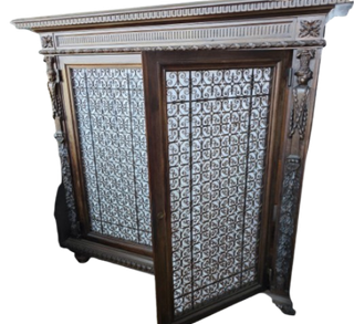 Stipo a due ante con credenza