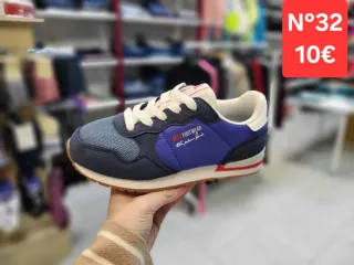 Zapatillas deportivas talla 32