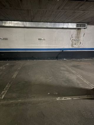 Garaje en venta en San Juan en Pamplona