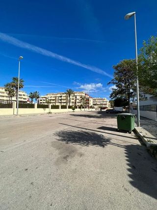 Garaje en venta en Les Marines/Las Marinas en Dénia