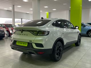 Renault Arkana Esprit Alpine 1.6 E-Tech 145CV Auto