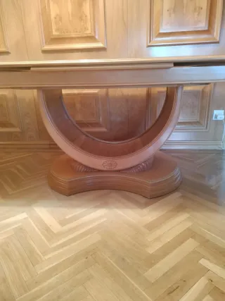 Mesa de comedor y 6 sillas