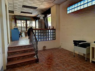 Local comercial en alquiler en Los Jardines de Marbella - La Ermita en Marbella