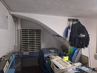 Local comercial en alquiler en Los Jardines de Marbella - La Ermita en Marbella