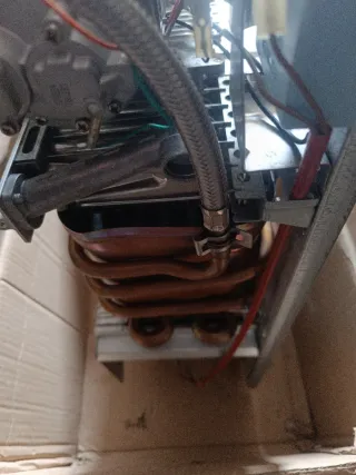 Calentador de gas cobre y plata