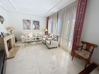 Chalet en venta en Lucena