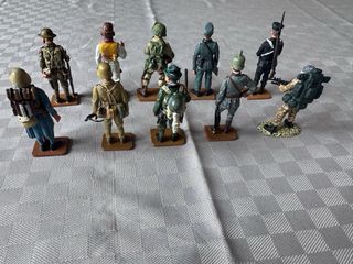 Lotto 10 Soldatini in Piombo DEL PRADO (Anni 2000)