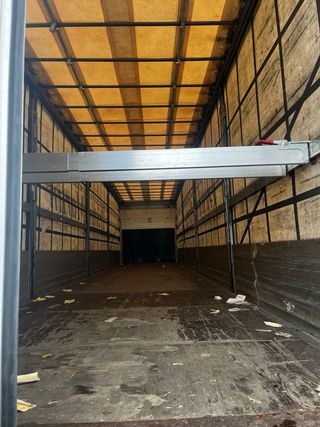 SCHMITZ CARGOBULL SEMITAULINER