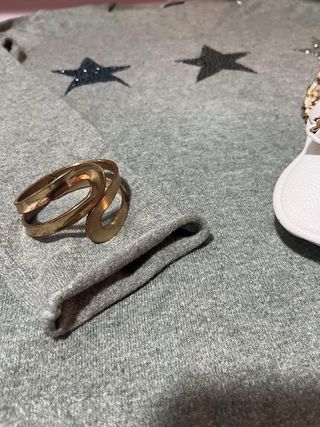 Jersey Gris Estrellas Brillo Talla M