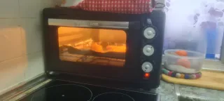 Horno Eléctrico Johnson, poco usado.Seminuevo